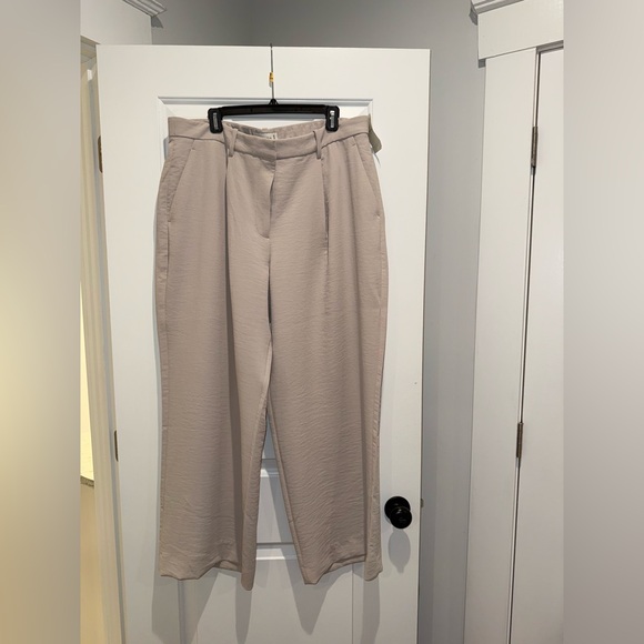 Abercrombie Sloane Tailored Wide Leg Pant - Picture 3 of 6